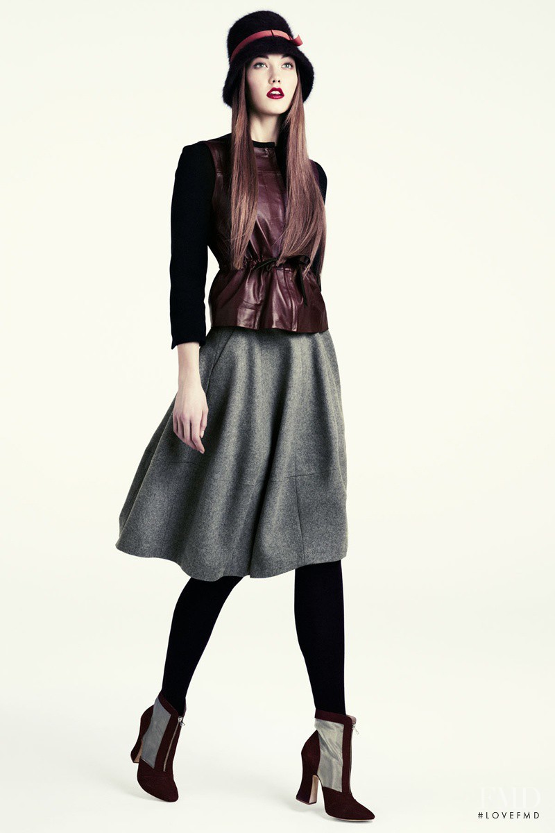 Karlie Kloss featured in  the H&M lookbook for Fall 2011