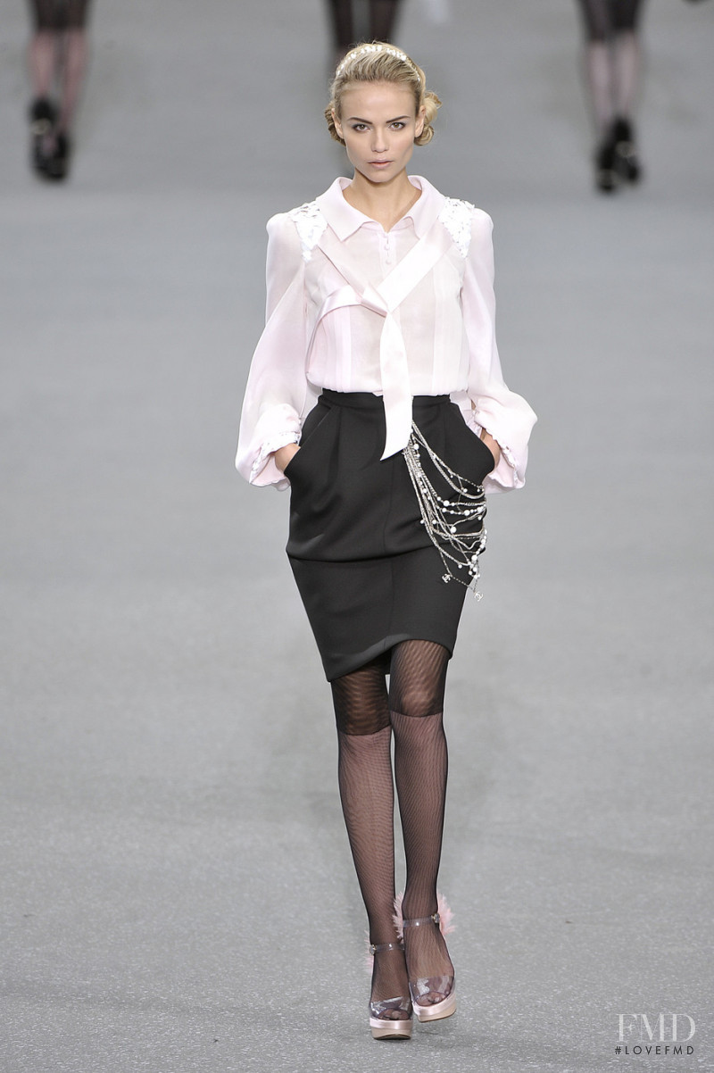 Natasha Poly featured in  the Chanel fashion show for Spring/Summer 2009