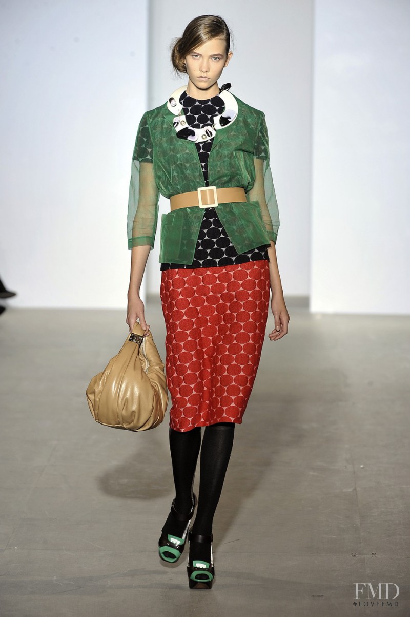 Karlie Kloss featured in  the Marni fashion show for Spring/Summer 2009