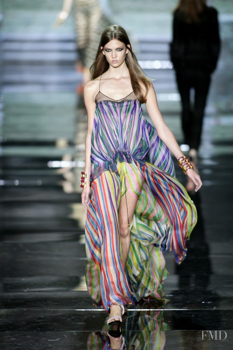 Karlie Kloss featured in  the Roberto Cavalli fashion show for Spring/Summer 2009