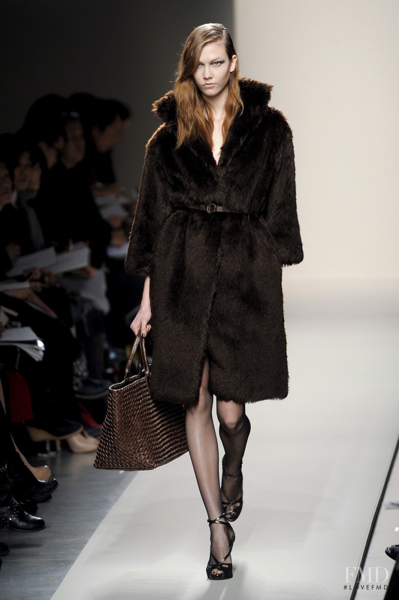 Karlie Kloss featured in  the Bottega Veneta fashion show for Autumn/Winter 2010