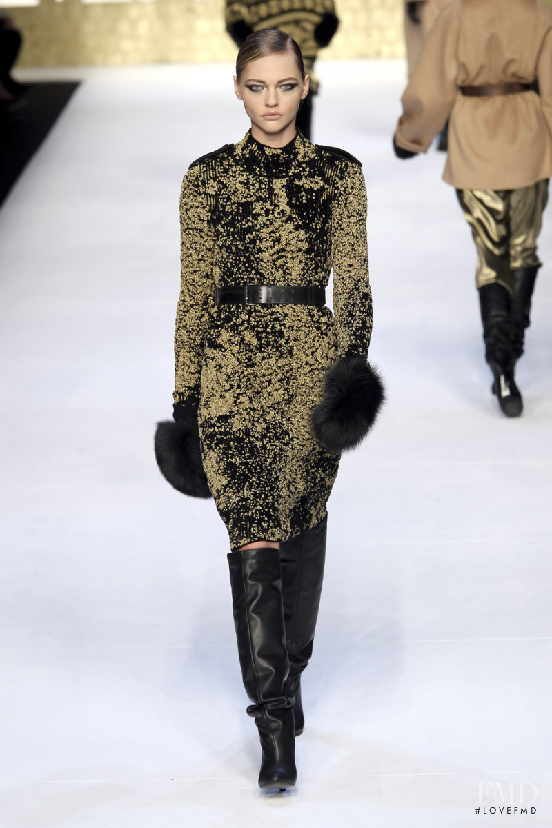 Sasha Pivovarova featured in  the Max Mara fashion show for Autumn/Winter 2010
