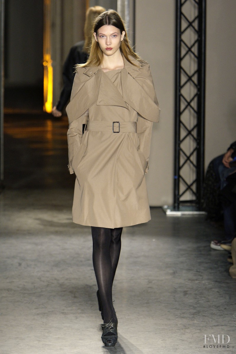 Karlie Kloss featured in  the Rue Du Mail by Martina Sitbon fashion show for Autumn/Winter 2010