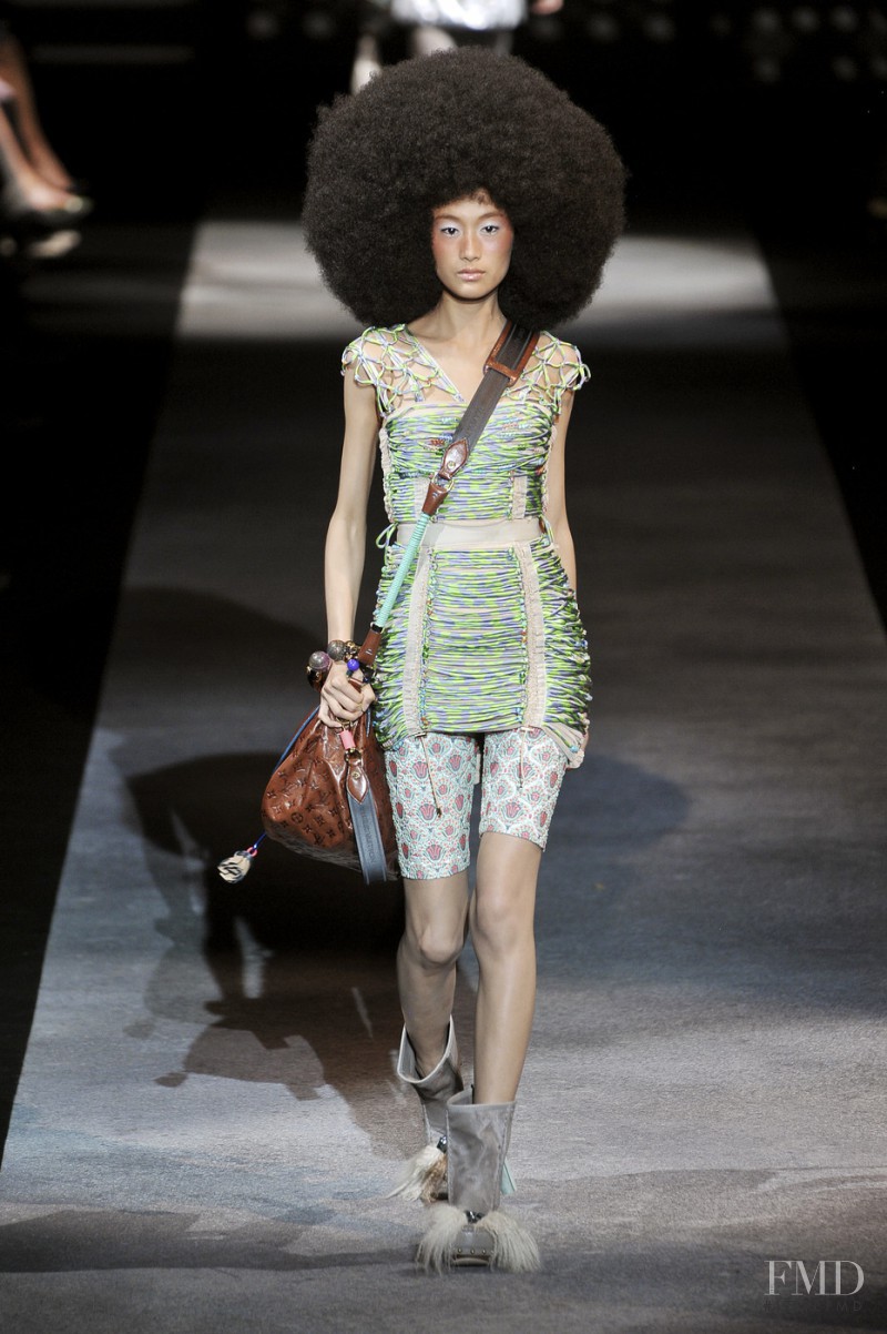 Louis Vuitton fashion show for Spring/Summer 2010