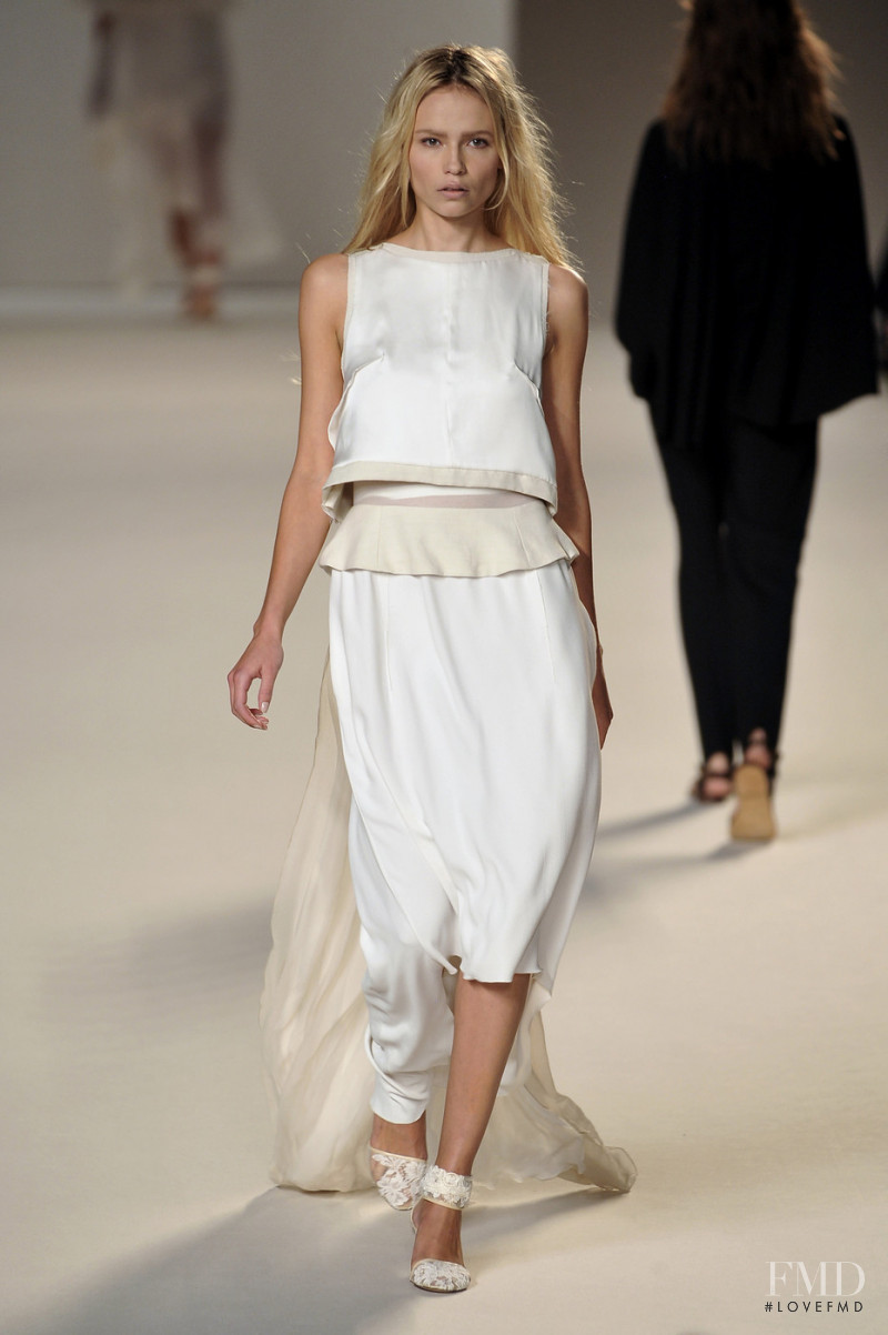 Natasha Poly featured in  the Chloe fashion show for Spring/Summer 2010