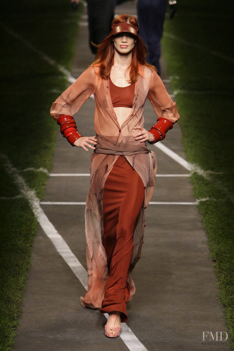Rianne ten Haken featured in  the Hermès fashion show for Spring/Summer 2010