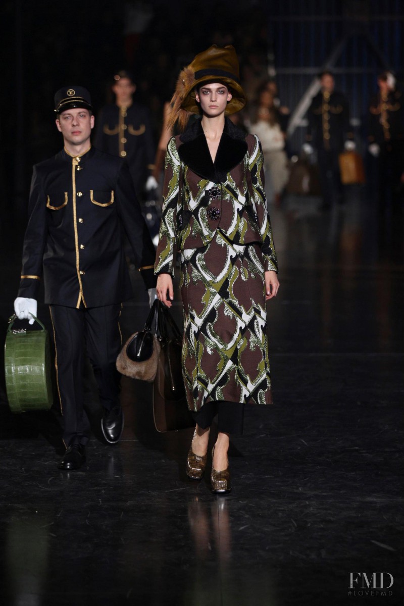 Kendra Spears featured in  the Louis Vuitton fashion show for Autumn/Winter 2012