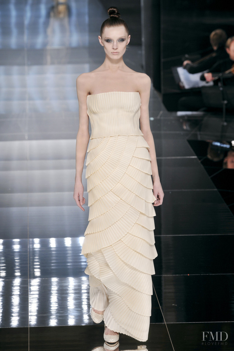 Olga Sherer featured in  the Valentino Couture fashion show for Spring/Summer 2009
