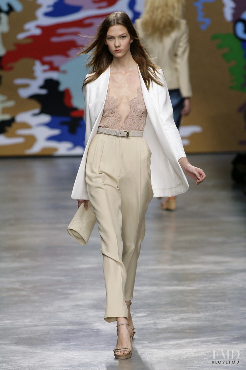 Karlie Kloss featured in  the Stella McCartney fashion show for Spring/Summer 2010