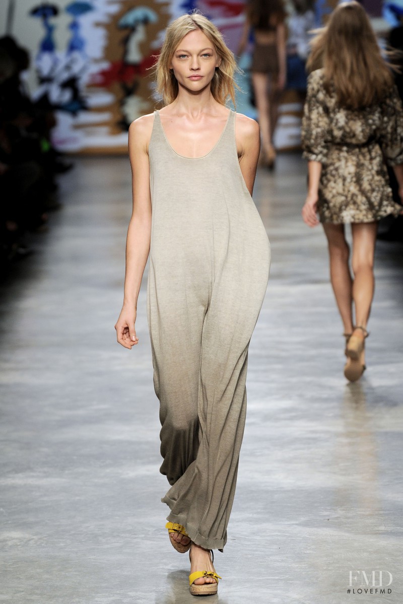 Sasha Pivovarova featured in  the Stella McCartney fashion show for Spring/Summer 2010