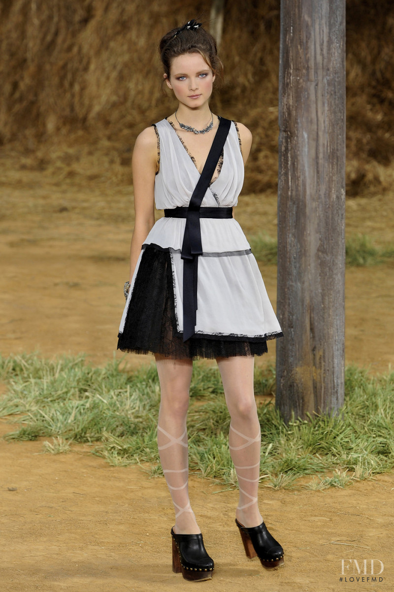 Anna de Rijk featured in  the Chanel fashion show for Spring/Summer 2010