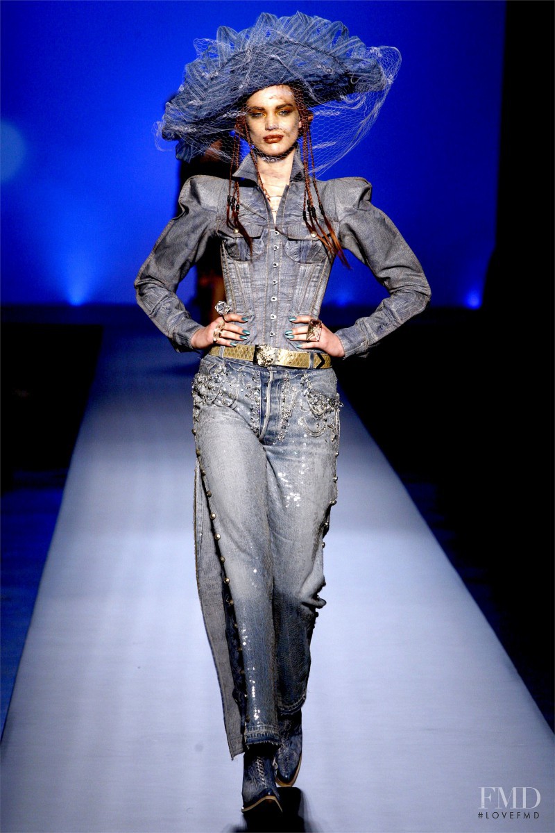 Rianne ten Haken featured in  the Jean Paul Gaultier Haute Couture fashion show for Spring/Summer 2010