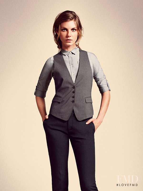 Angela Lindvall featured in  the Uniqlo lookbook for Fall 2010