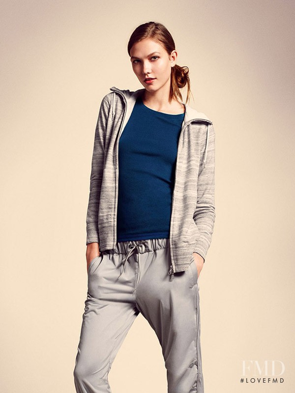 Karlie Kloss featured in  the Uniqlo lookbook for Fall 2010