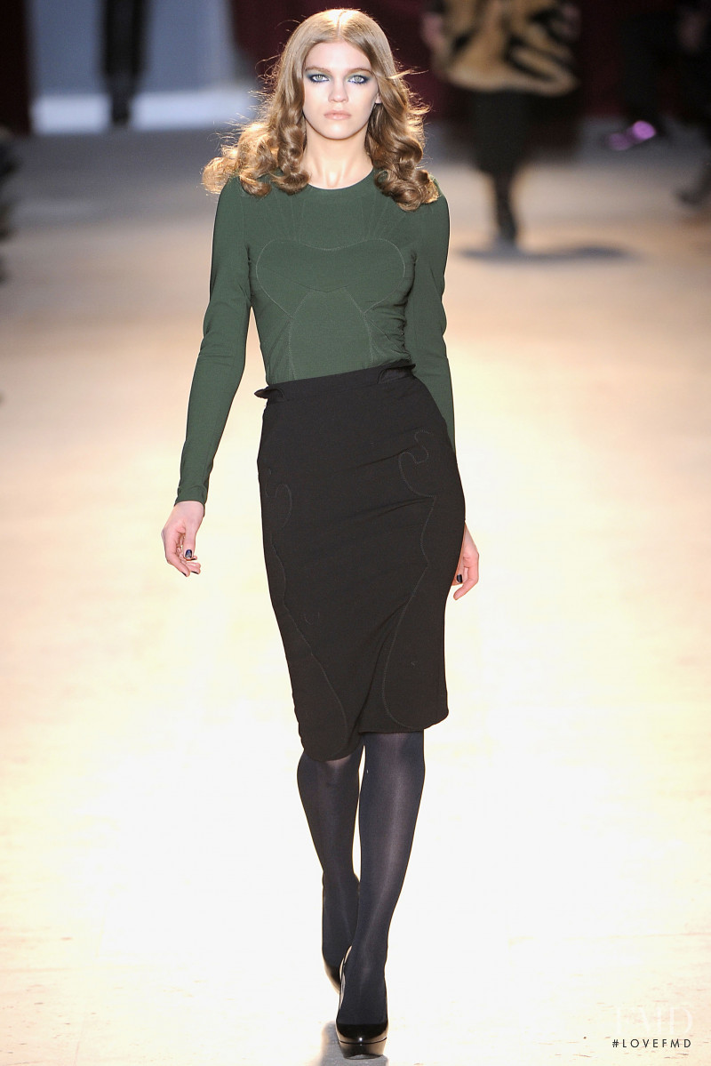 Samantha Gradoville featured in  the Zac Posen fashion show for Autumn/Winter 2011