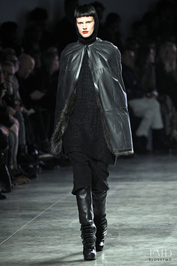 Rick Owens Limo fashion show for Autumn/Winter 2011