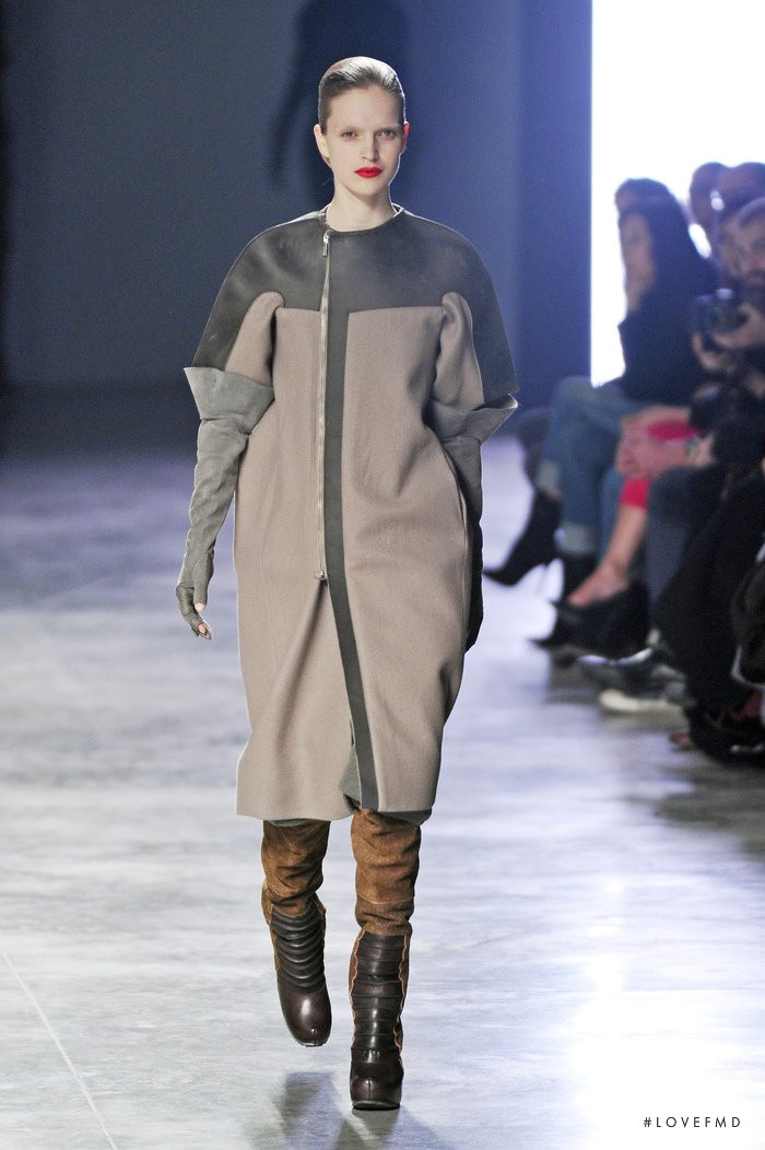 Rick Owens Limo fashion show for Autumn/Winter 2011