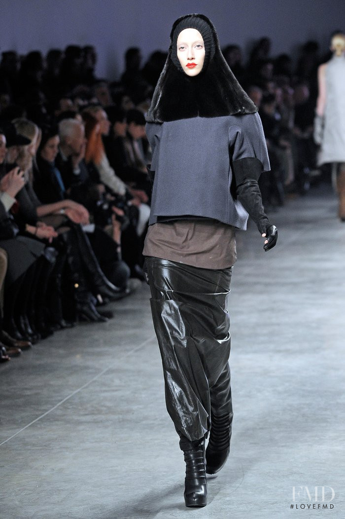 Rick Owens Limo fashion show for Autumn/Winter 2011