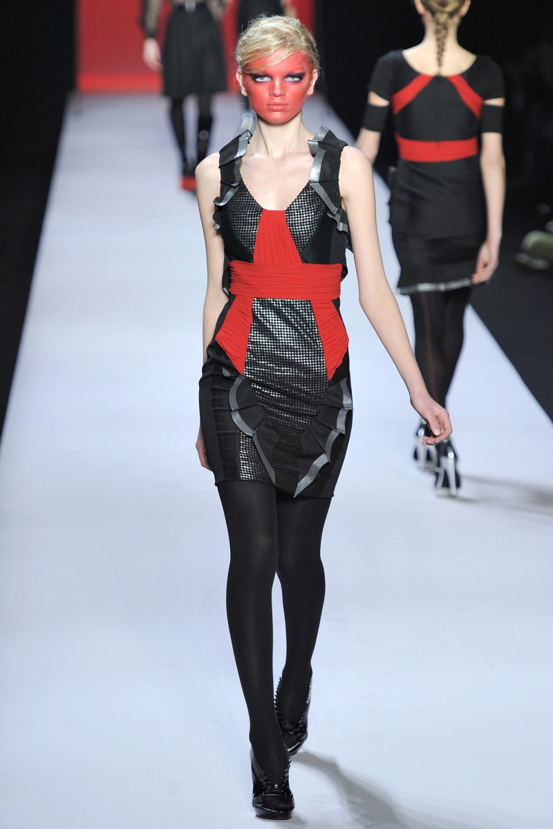 Daphne Groeneveld featured in  the Viktor & Rolf fashion show for Autumn/Winter 2011