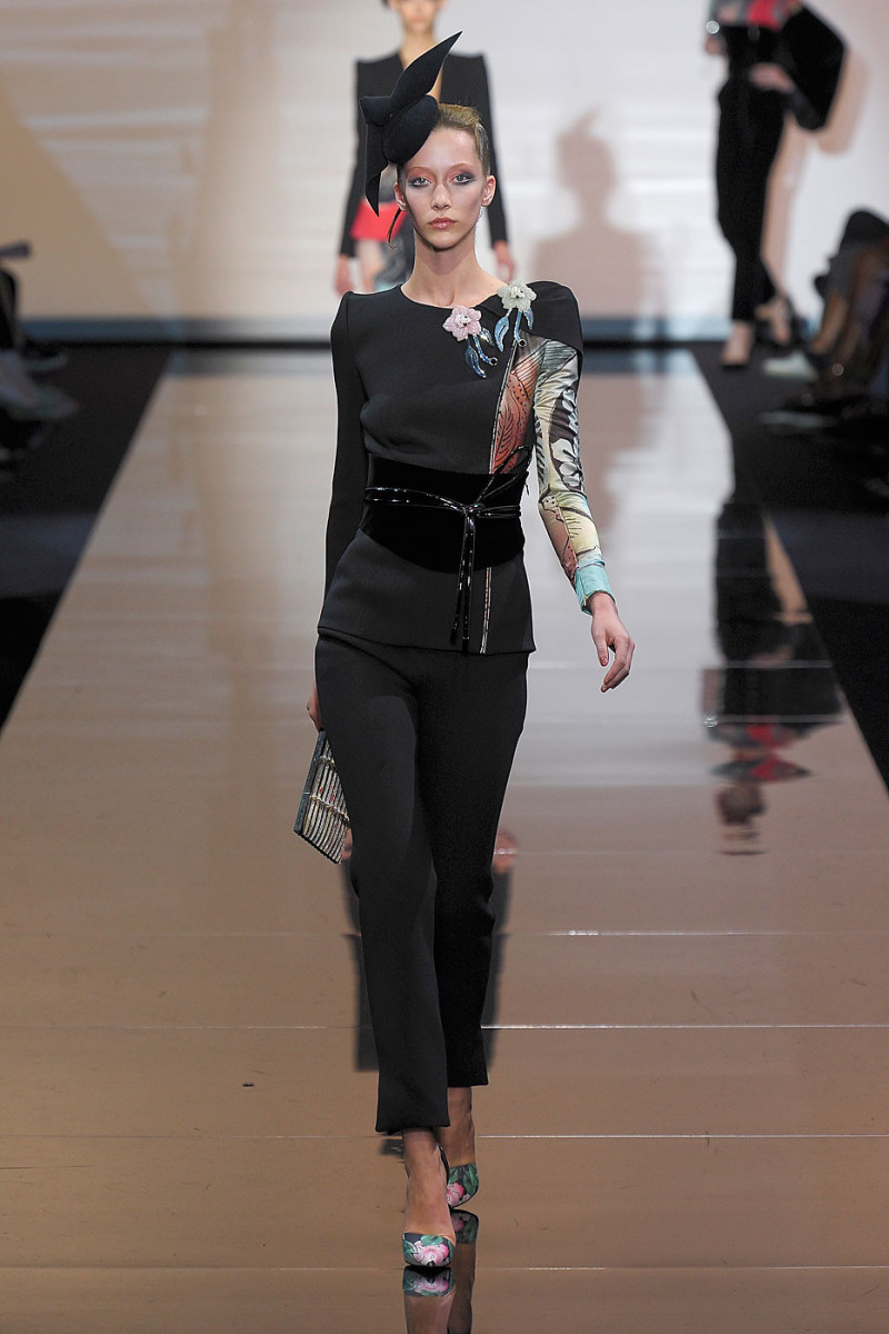 Alana Zimmer featured in  the Armani Prive fashion show for Autumn/Winter 2011