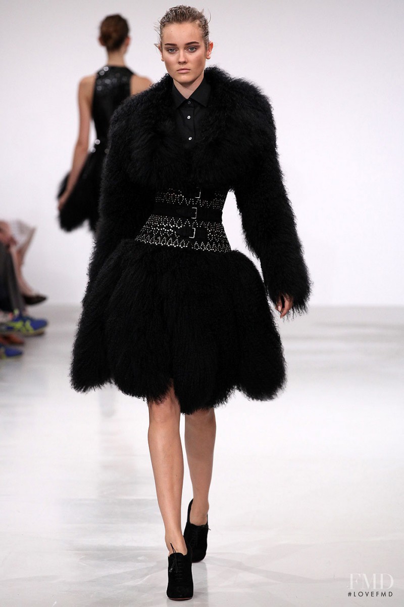 Alaia fashion show for Autumn/Winter 2011