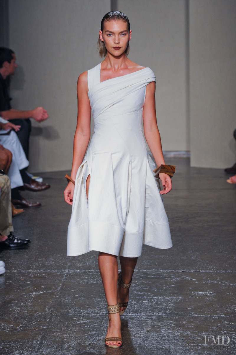 Arizona Muse featured in  the Donna Karan New York fashion show for Spring/Summer 2012