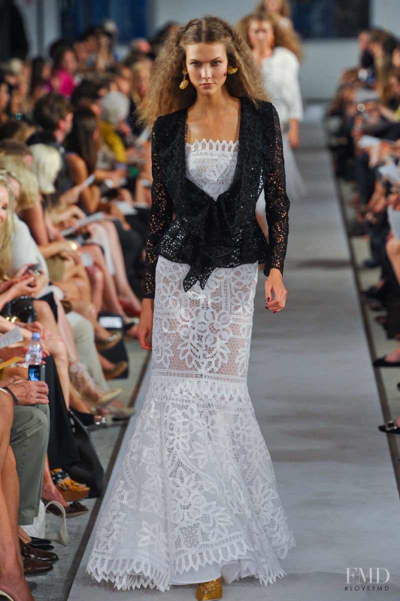 Karlie Kloss featured in  the Oscar de la Renta fashion show for Spring/Summer 2012