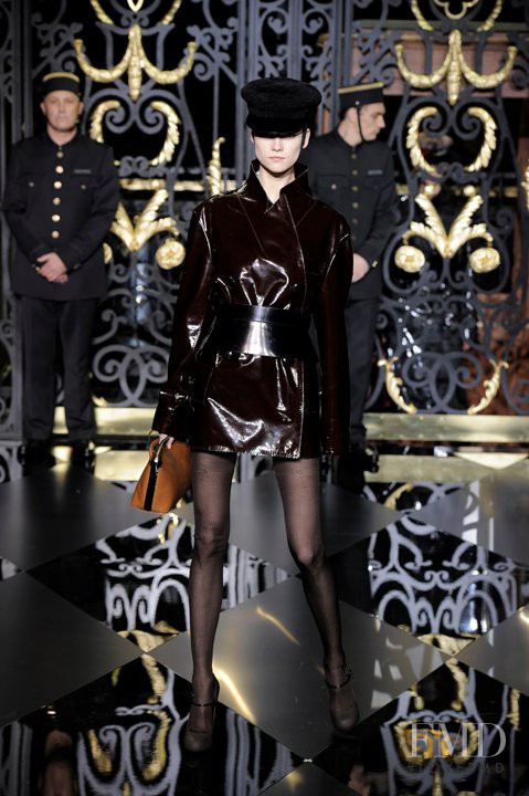 Kasia Struss featured in  the Louis Vuitton fashion show for Autumn/Winter 2011