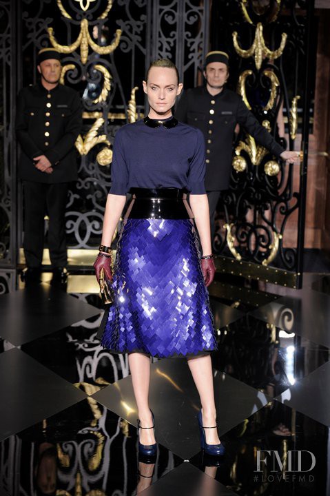Amber Valletta featured in  the Louis Vuitton fashion show for Autumn/Winter 2011