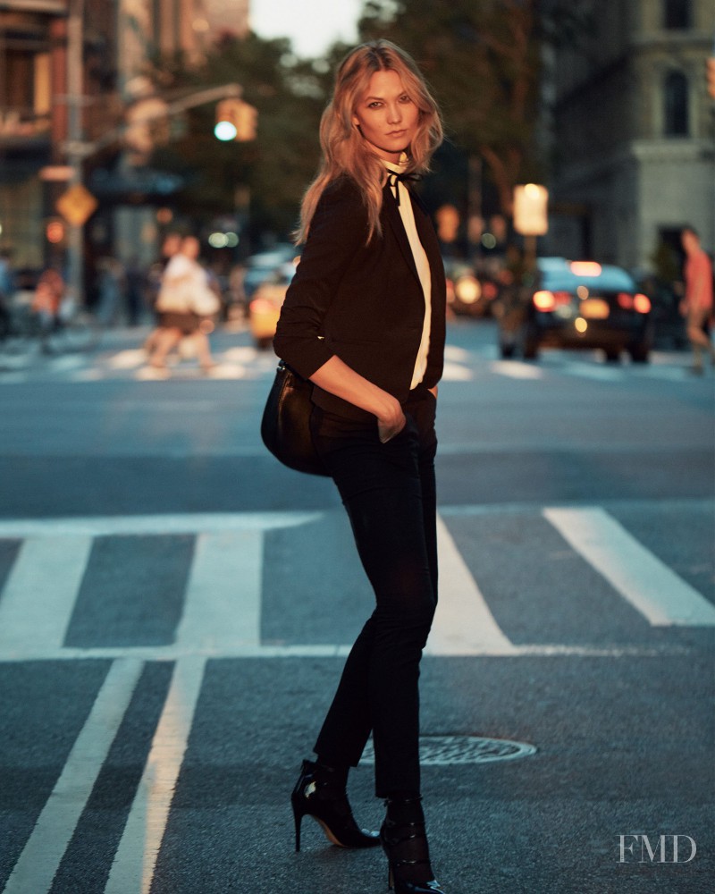 Karlie Kloss featured in  the Express advertisement for Autumn/Winter 2016