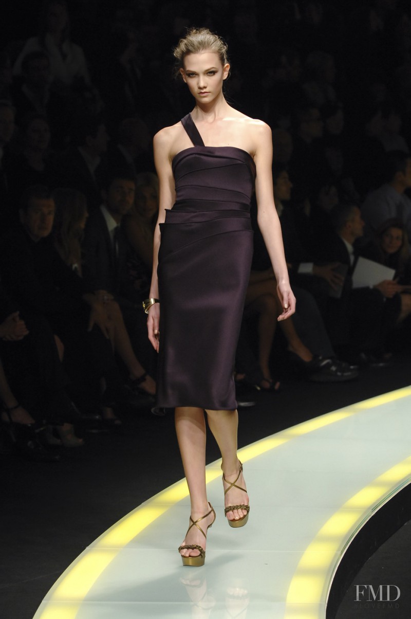 Karlie Kloss featured in  the Versace fashion show for Autumn/Winter 2008