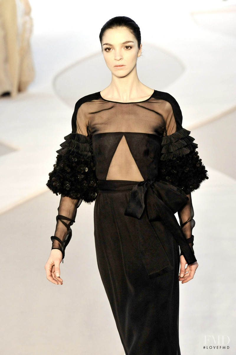 Mariacarla Boscono featured in  the Valentino fashion show for Autumn/Winter 2008