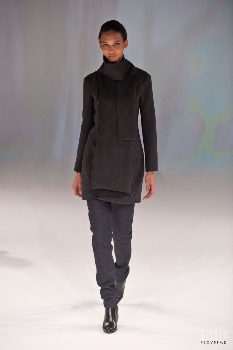 Hussein Chalayan fashion show for Autumn/Winter 2013