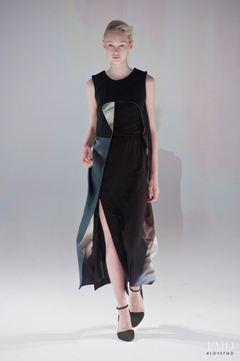 Hussein Chalayan fashion show for Autumn/Winter 2013