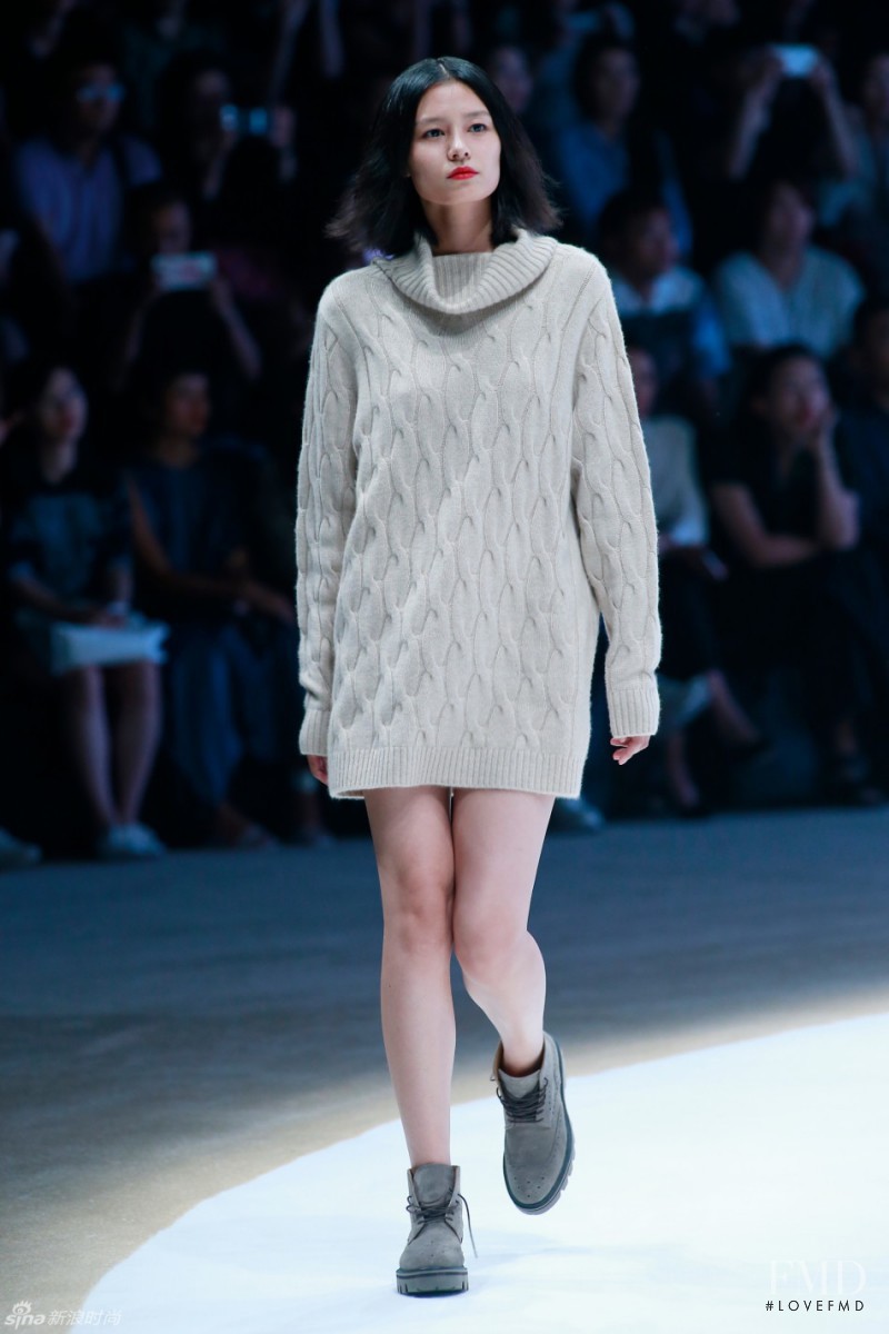 Liu Li Jun featured in  the Erdos fashion show for Autumn/Winter 2016