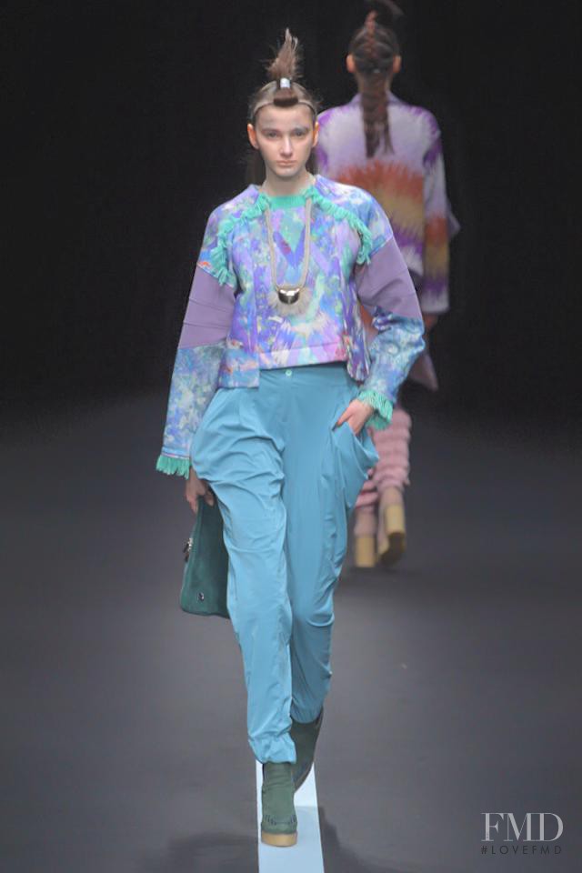 Mara Jankovic featured in  the Yuma Koshino fashion show for Autumn/Winter 2015