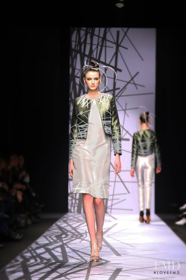 Mara Jankovic featured in  the Atelier Persechino fashion show for Spring/Summer 2015