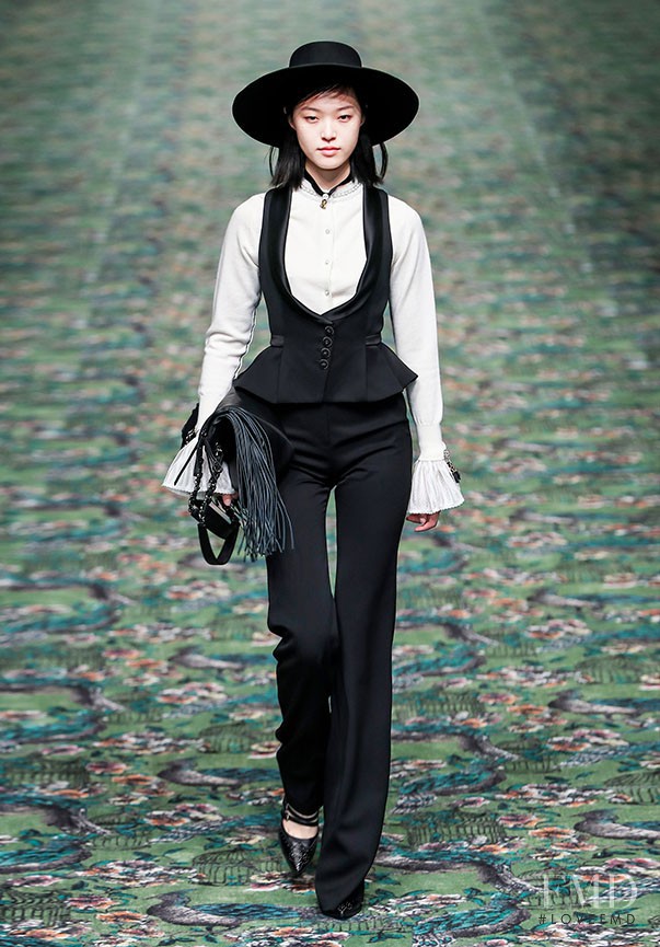 Tian Yi featured in  the JORYA fashion show for Autumn/Winter 2016