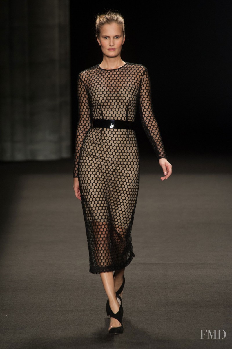 Monique Lhuillier fashion show for Autumn/Winter 2014