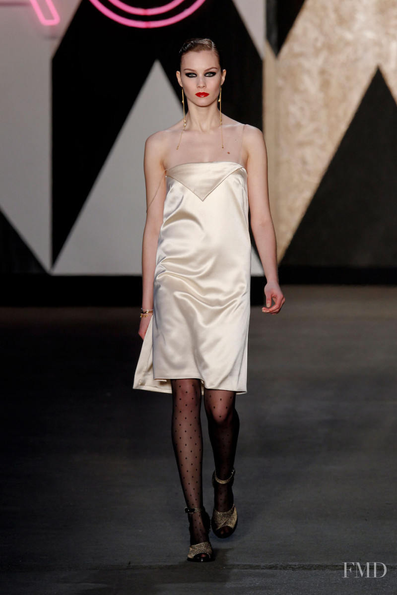 Jen Kao fashion show for Autumn/Winter 2013