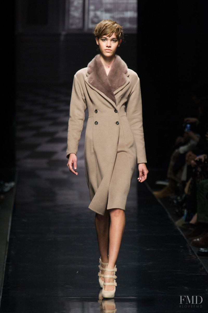 Ermanno Scervino fashion show for Autumn/Winter 2013