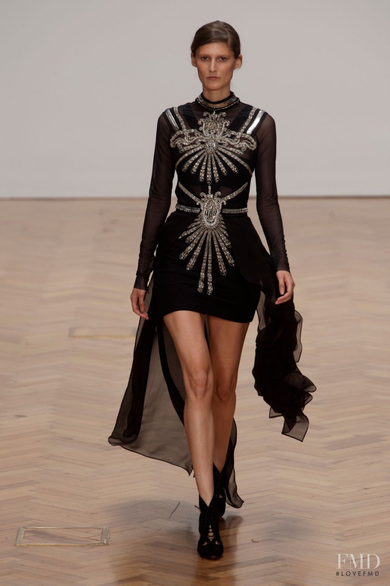 Sass & Bide fashion show for Spring/Summer 2013