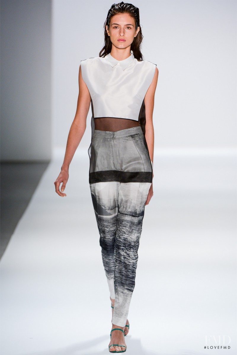 Osklen fashion show for Spring/Summer 2013