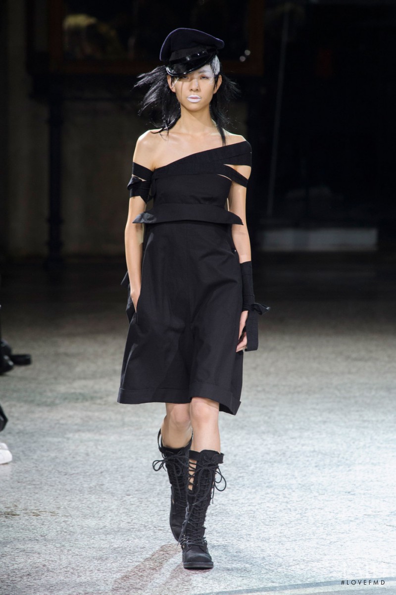 Yohji Yamamoto fashion show for Spring/Summer 2017