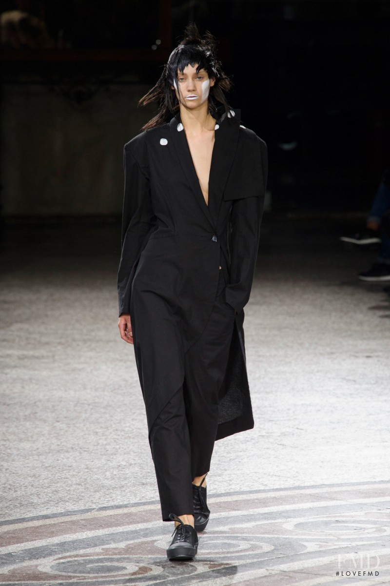 Yohji Yamamoto fashion show for Spring/Summer 2017