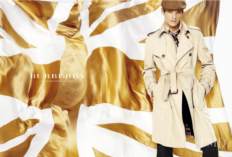 Burberry advertisement for Spring/Summer 2006