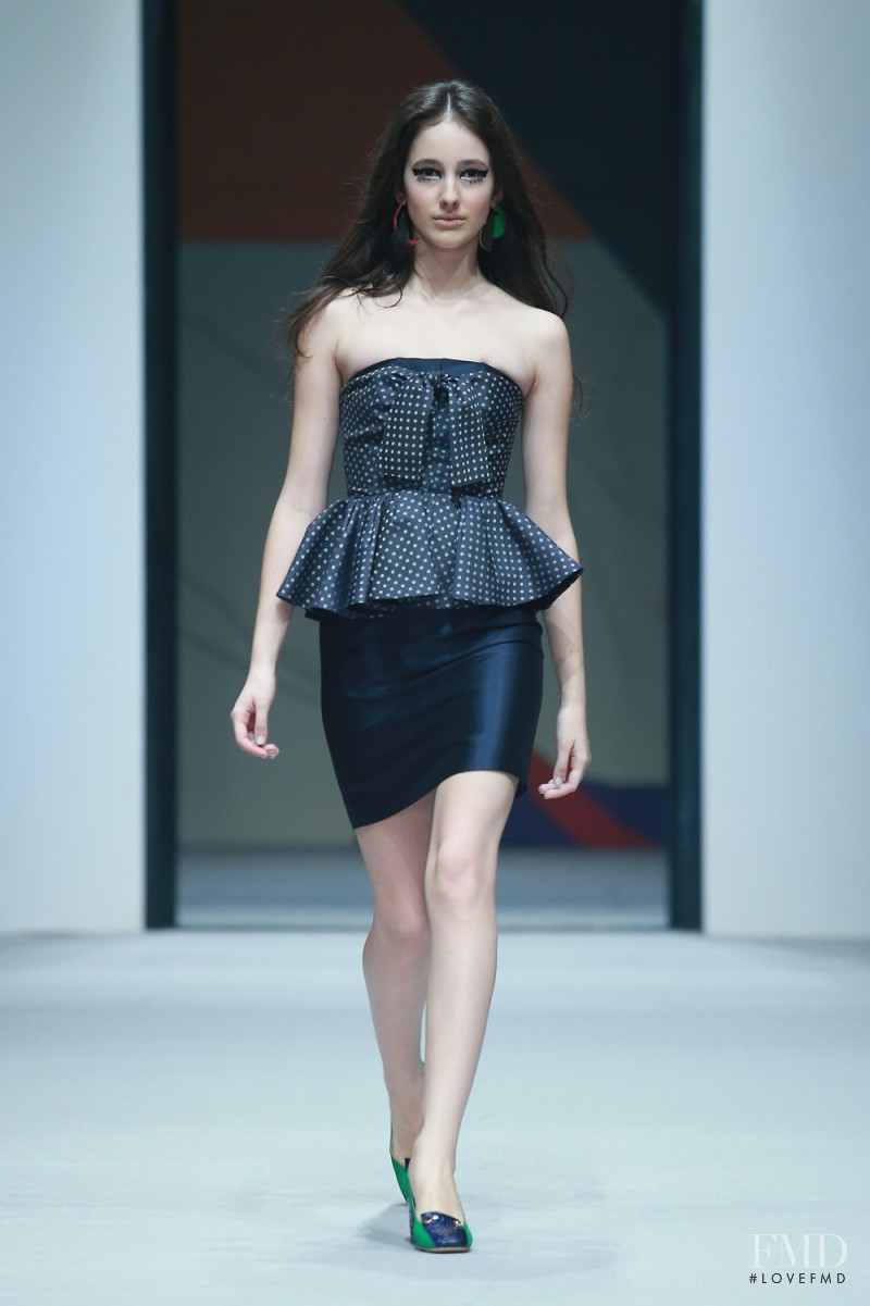 Beautyberry by Wang Yutao fashion show for Spring/Summer 2015