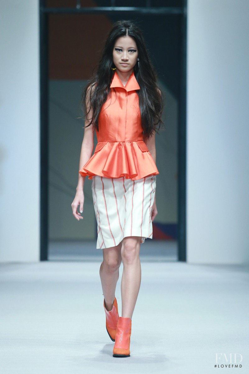 Beautyberry by Wang Yutao fashion show for Spring/Summer 2015
