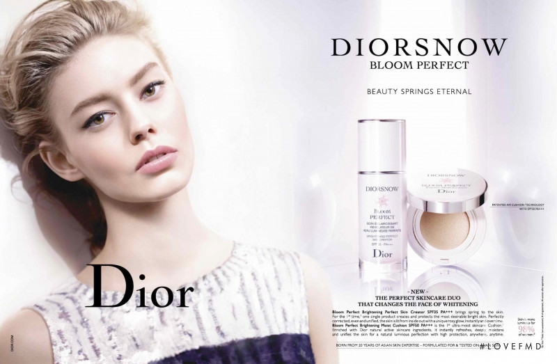 Ondria Hardin featured in  the Dior Beauty Roadshow by Robinson advertisement for Spring/Summer 2016