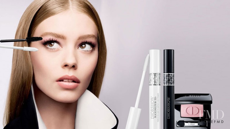 Ondria Hardin featured in  the Dior Beauty Roadshow by Robinson advertisement for Spring/Summer 2016